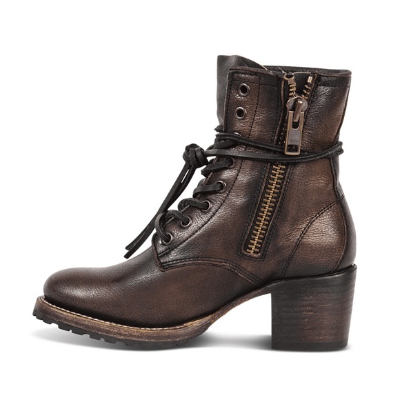 Freebird Cavalier Black Distressed Boots - Picture 3 of 4